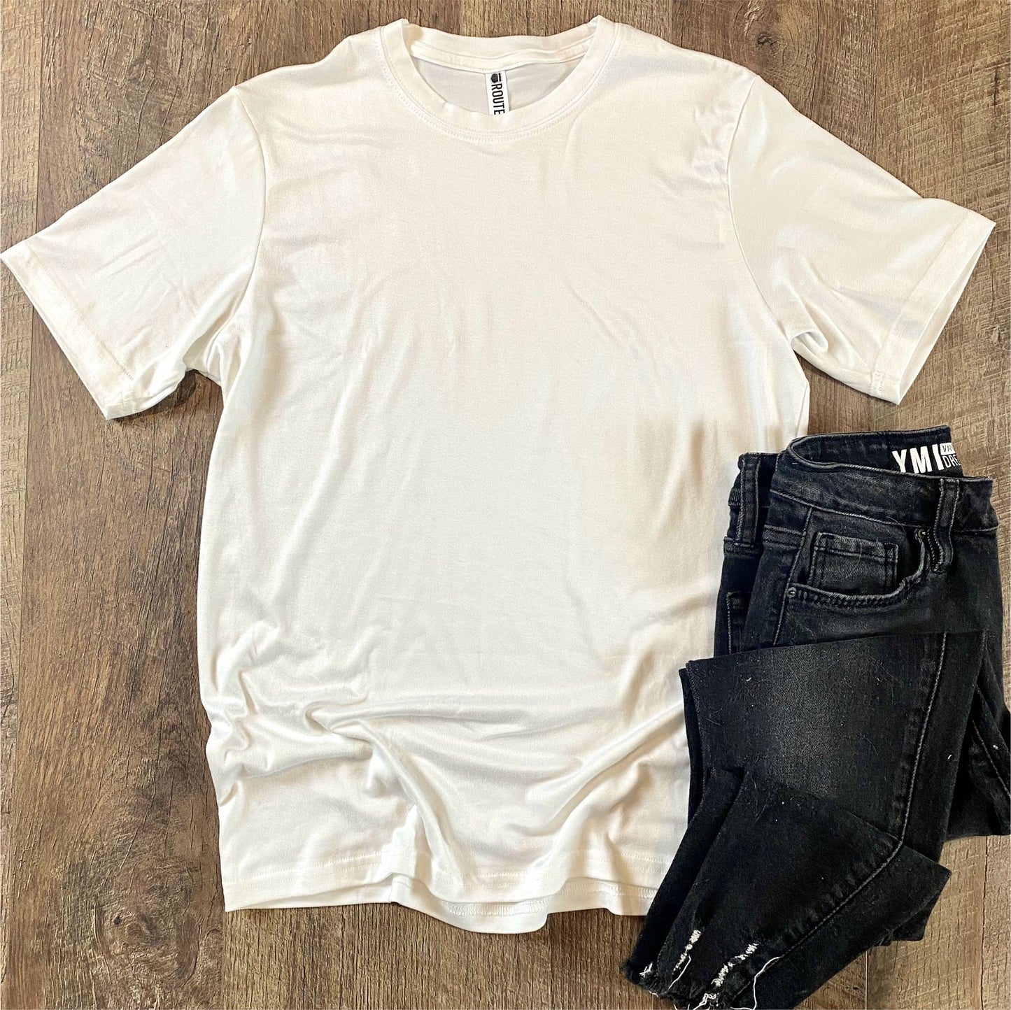Indiana Ivory - Ultra Soft Unisex Crew 5010